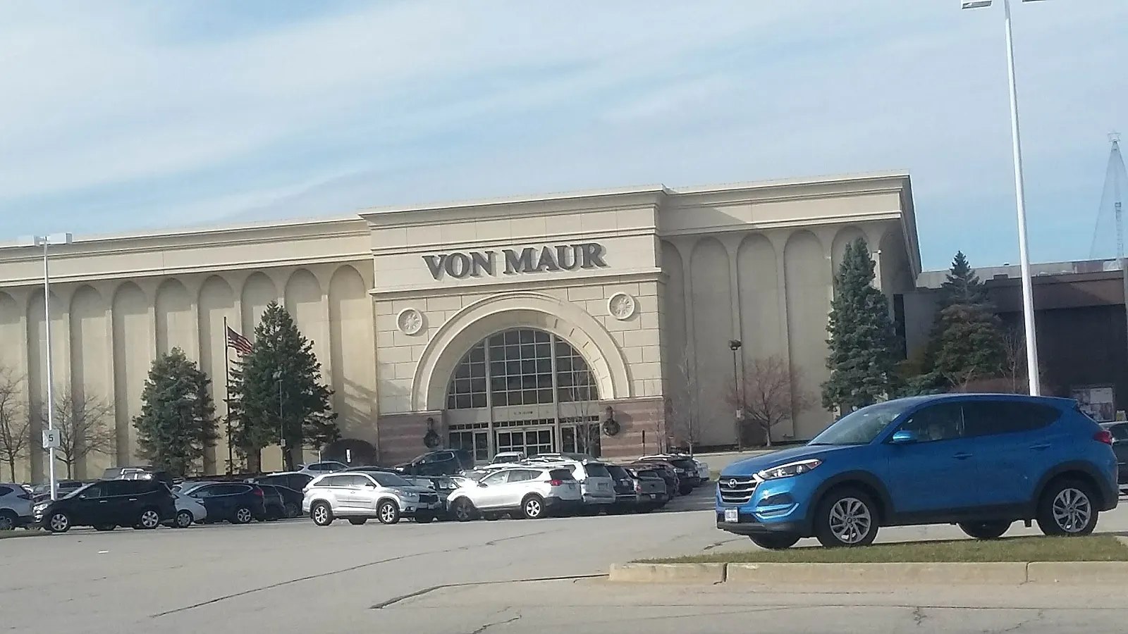 Von Maur entrance at Yorktown Center